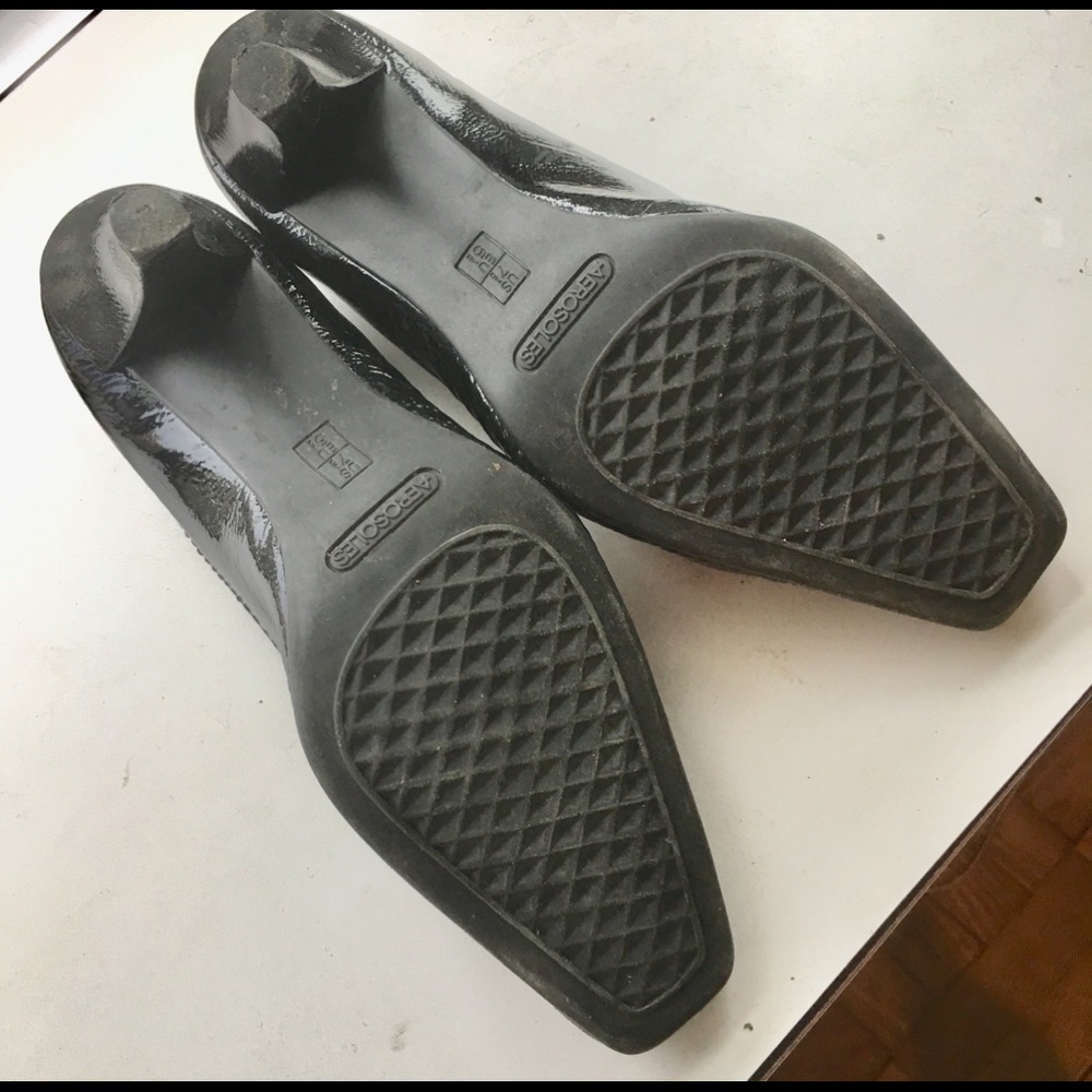 Shoe - Picture 3 of 3